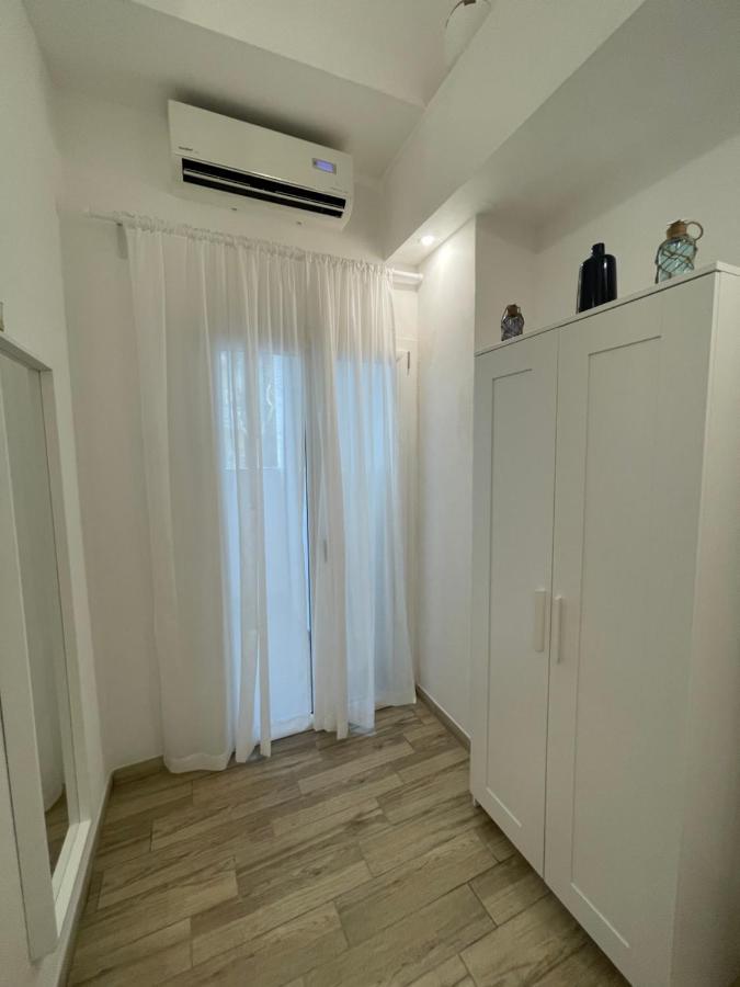 White Shell Rooms Accomodation Fast Check-In ألغيرو المظهر الخارجي الصورة