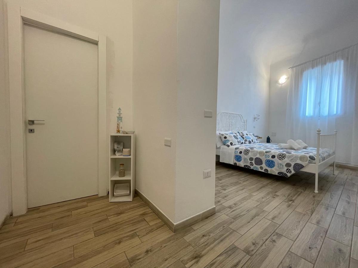 White Shell Rooms Accomodation Fast Check-In ألغيرو المظهر الخارجي الصورة