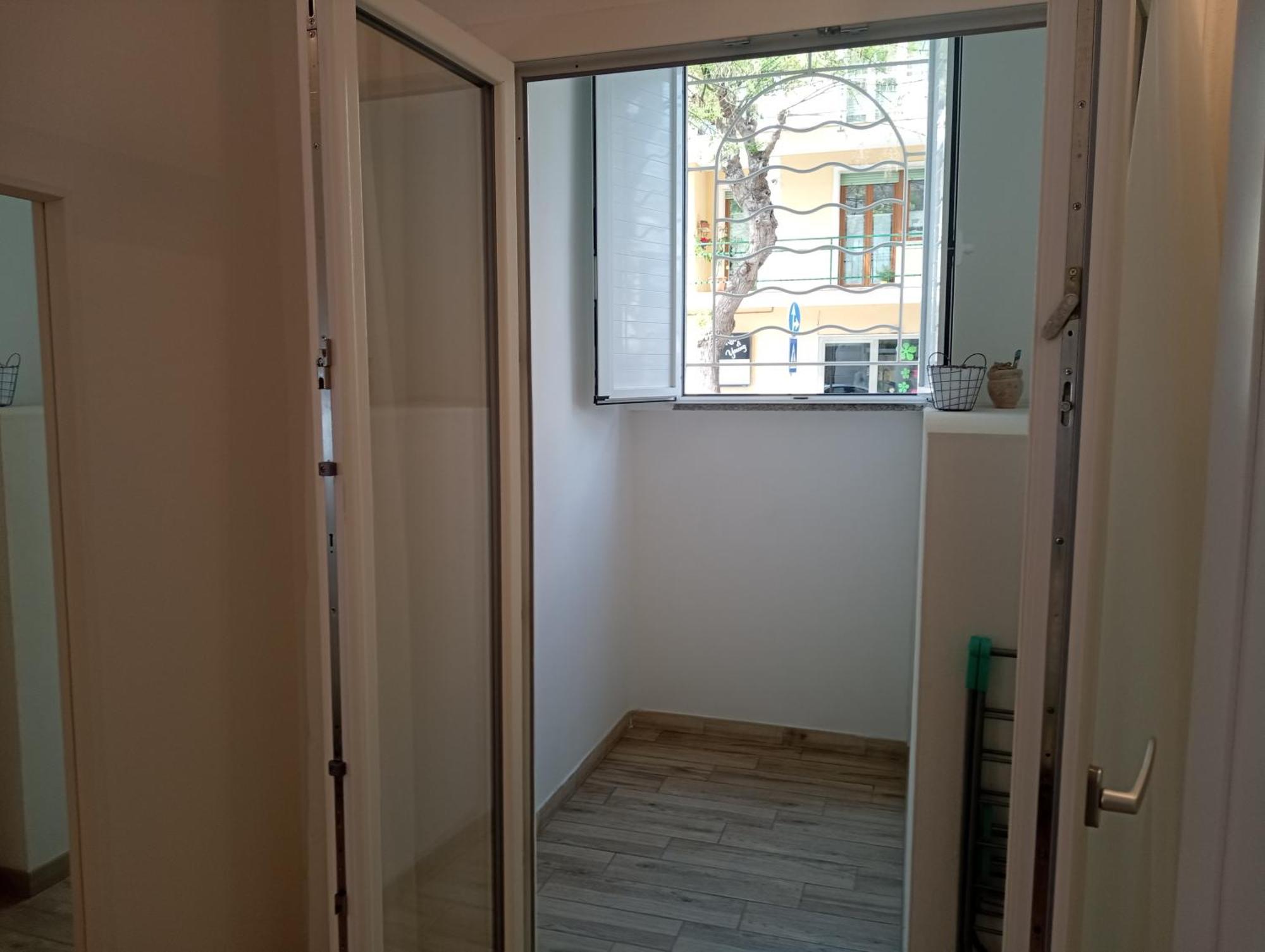 White Shell Rooms Accomodation Fast Check-In ألغيرو المظهر الخارجي الصورة